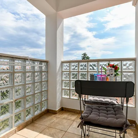 Sunset Puntamika Apartment *