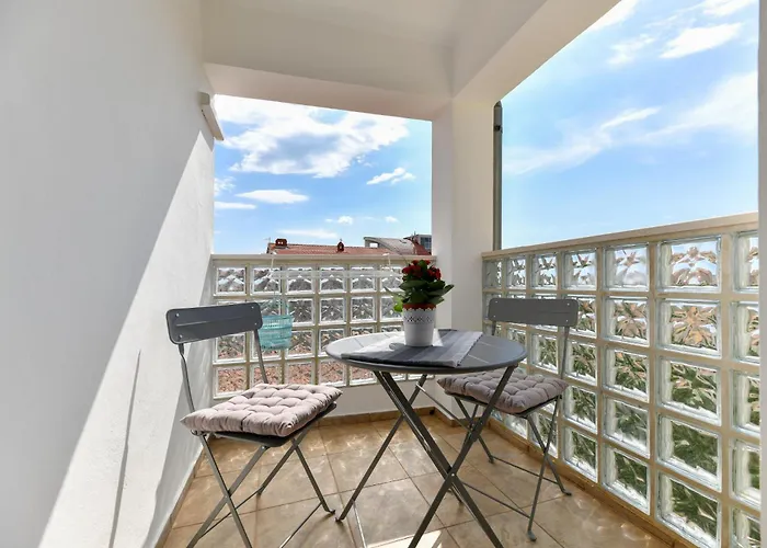 Sunset Puntamika شقة زادار