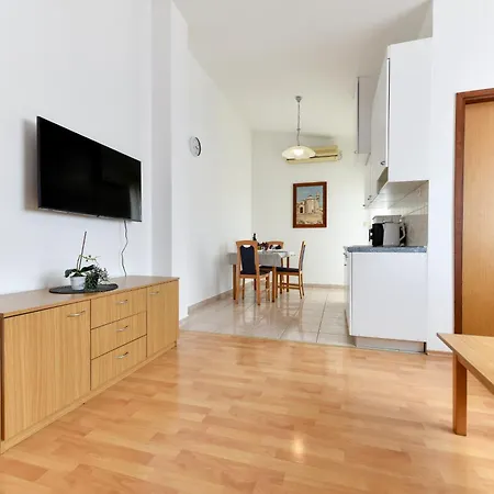 Sunset Puntamika 자다르