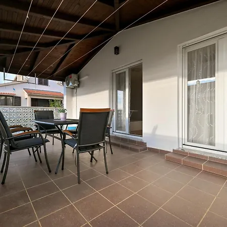 Sunset Puntamika Appartement *